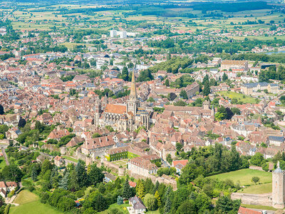 Box Heissluftballonfahrt für 2 Personen über das Schloss La Palice