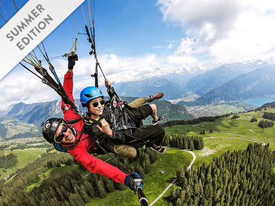 Geschenkbox Atemberaubender Tandem-Paragliding-Flug für 1 Person