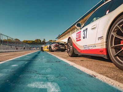 4 Runden als Beifahrer im Porsche 911 GT3 auf dem Hockenheimring