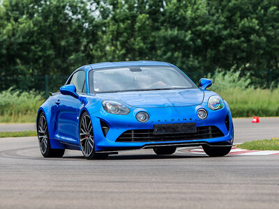 Coffret Stage de pilotage : 4 tours sur le circuit de Mettet en Alpine A110 S