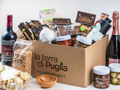 Cofanetto regalo Tutto il gusto della Puglia a casa: 1 box di prodotti tipici con consegna a domicilio