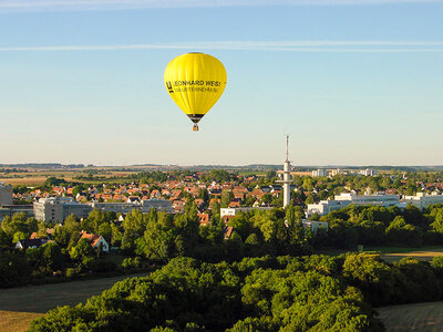 Sommer-Ballonfahrt für 2 über den Dächern Deutschlands