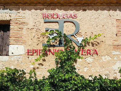 Caja regalo Bodegas Epifanio Rivera: visita de 1 hora y cata para 2 personas