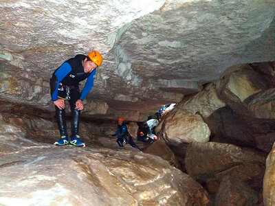 Descente du canyon du Groin près de Chambéry pour 2 adultes et 2 enfants