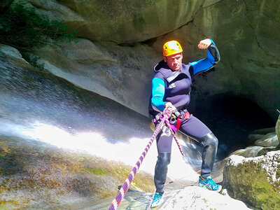 Descente du canyon d'Angon près d'Annecy pour 2 personnes