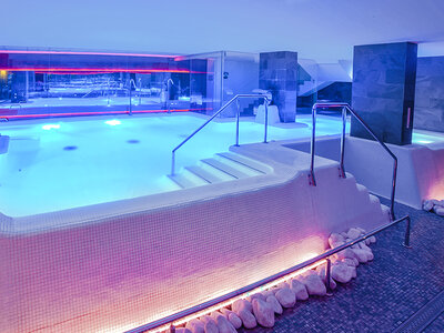 Caja regalo ¡Relax y Costa Blanca!: 1 noche y acceso a spa en Hotel Doña Monse Spa & Golf 4*