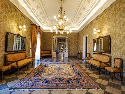 Cofanetto Charme siciliano: 1 notte in camera Deluxe in Palazzo storico a Ragusa con e-bike tour