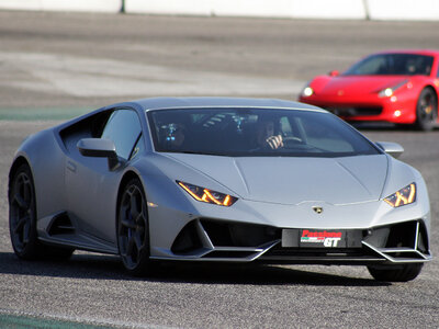 1 giro su Lamborghini Huracán Evo con video sul Circuito Internazionale di Busca in Piemonte