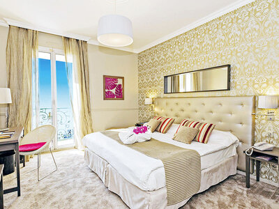 Cofanetto Soggiorno in Costa Azzurra: 1 notte con cena a Nizza