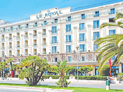 Cofanetto regalo Soggiorno in Costa Azzurra: 1 notte con cena a Nizza