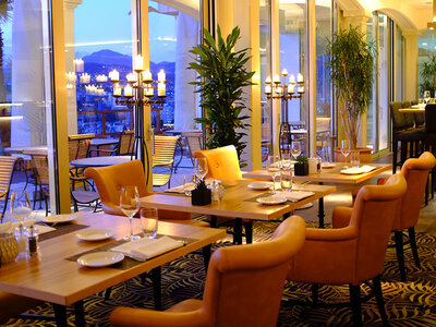 Box 1 romantische Übernachtung im Suitenhotel Parco Paradiso 4*, mit Spa und Gourmet-Dinner am Luganersee