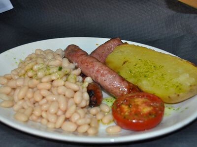 Caja 1 menú tradicional catalán en el restaurante de Cavas Canals & Munné para 2 personas