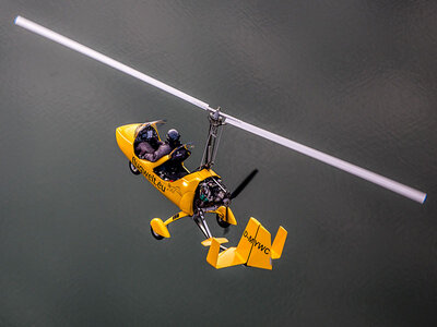 Geschenkbox Bayerischer Wolkenwirbel: 30-minütiger Gyrocopter-Flug in der Oberpfalz