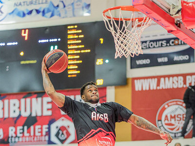 Coffret Billet VIP pour un match au choix de l'Aix Maurienne Savoie Basket avec cocktails pour 2