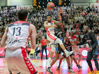 Coffret cadeau Billet VIP pour un match au choix de l'Aix Maurienne Savoie Basket avec cocktails pour 2