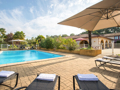 Coffret cadeau 2 jours en hôtel avec accès à l'espace détente près du circuit de Nogaro