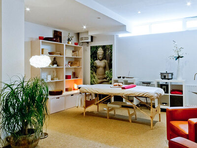 Box Ayurveda-Behandlungstag mit Sauna und Ganzkörpermassage in Augsburg