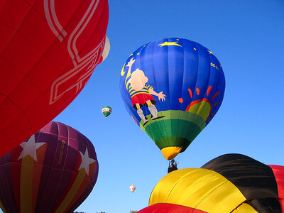 Cadeaubon Ballonvaart over Namen met champagne voor 1 persoon