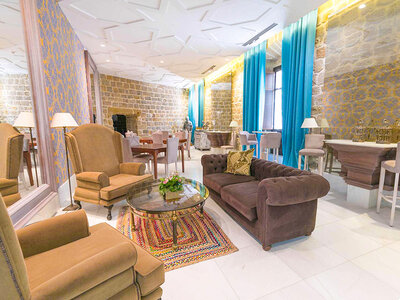 Caja regalo Palacio de Úbeda 5 * G.L.: 1 noche en habitación suite premium y desayuno para 2