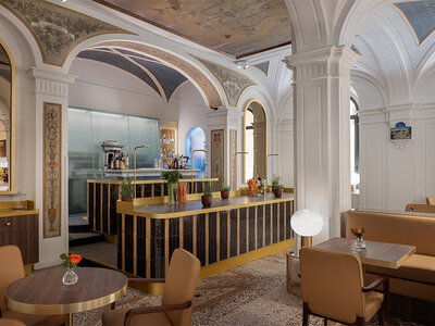 Cofanetto Nel cuore di Roma: 2 notti in un design hotel UNA Esperienze