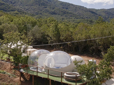 Cofanetto 1 notte magica in Bolla sotto le stelle con idromassaggio e piscina vicino a Salerno