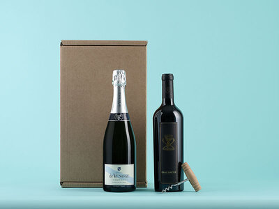 Coffret Coffret de 2 bouteilles : vin rouge et champagne livrés à domicile