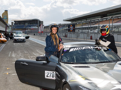 Geschenkbox Mercedes oder Porsche? 4 Runden Renntaxi auf dem Nürburgring