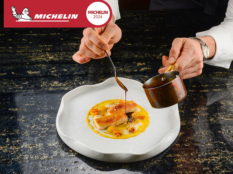 Romantica cena gourmet in ristorante della Guida MICHELIN a Genova