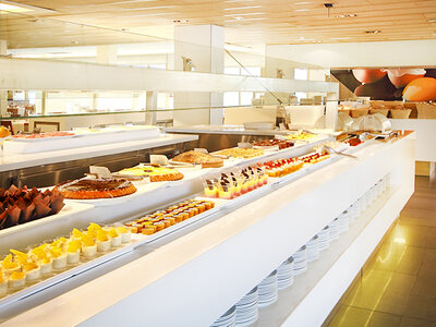 AQUA Hotel Aquamarina & Spa 4*: 1 noche en habitación premium con desayuno para 2