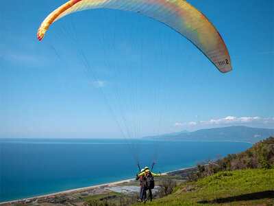 Parapendio in Calabria: volo in tandem sulla Costa degli Dei a Pizzo