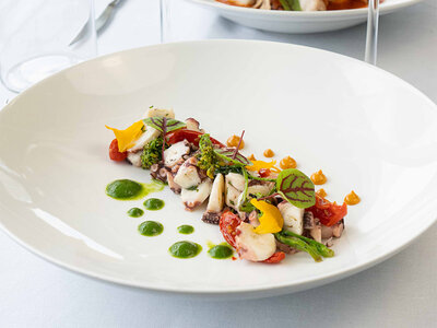 Gusto e benessere sul lungomare di Cattolica: 1 notte in hotel 4* con pausa relax e cena