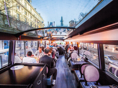 Dîner insolite 3 plats avec visite de Paris dans le bus à impériale Le Champs-Élysées