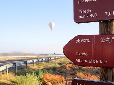 ¡Toledo en globo!: vuelo de 1h para 2 personas, almuerzo y reportaje de vídeo y foto