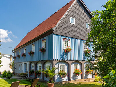 Geschenkbox Romantische Auszeit: 2 Übernachtungen mit Abendessen in Jonsdorf