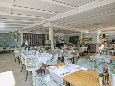 Van der Valk Hotel Barcarola: 1 noche y desayuno para 2 personas