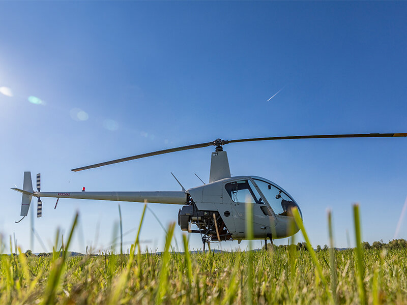 Pilota di elicottero per un giorno: volo di 1 ora a bordo di un Robinson R22