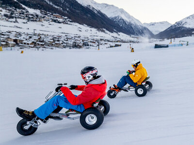 Cofanetto regalo Adrenalina sulla neve: 5 emozionanti corse in Snowkart a Livigno per 2 persone