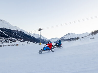 Cofanetto regalo Divertimento sulla neve a Livigno: 3 corse in Snowkart per 4 persone