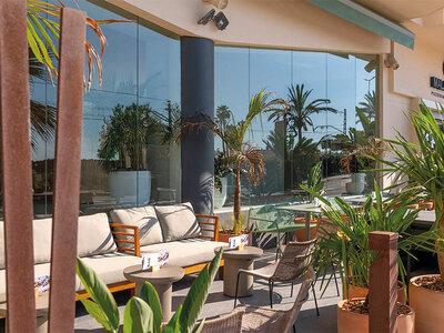 Sol, mar... ¡y Costa Brava!: 2 noches en AQUA Hotel Promenade & Spa 4*S para 2 personas