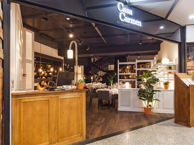 Caja regalo Casa Carmen Restaurant, Arturo Soria Plaza: 1 menú para 2 personas