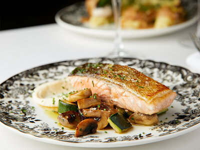 Casa Carmen Restaurant, Muelle Uno: 1 menú especial para 2 personas