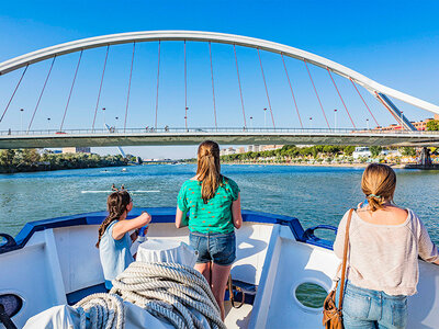 ¡De crucero por Sevilla! 1 paseo en barco para 2 por el Guadalquivir