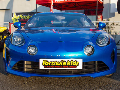 Stage pilotage enfant : 6 tours de circuit au volant d'une Alpine A110