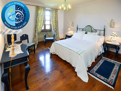 Caja regalo ¡Mágica Galicia! 1 noche con desayuno y cena en Casa A Pedreira Boutique Hotel