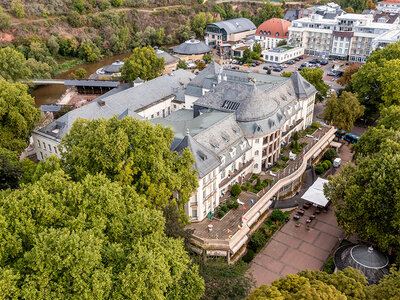 Geschenkbox Auszeit mit Spa im Thermal-Paradies der Crucenia Therme