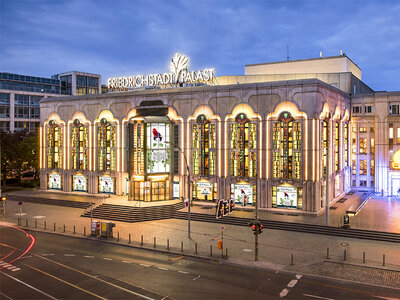 Box 2 Tickets für die Grand Show im legendären Friedrichstadt-Palast im Herzen Berlins