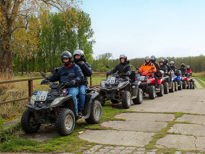 Geschenkbox Offroad-Expedition bei einer Quad-Tour in Großbeeren südlich von Berlin