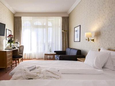 Cofanetto Raffinato soggiorno a Interlaken con 1 notte di lusso al Gran Hotel Beau Rivage 5*