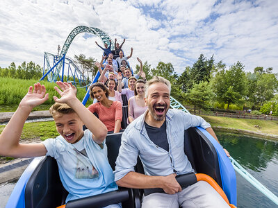 Coffret Billets pour le Parc Astérix : 2 entrées adulte et 2 entrées enfant en 2025