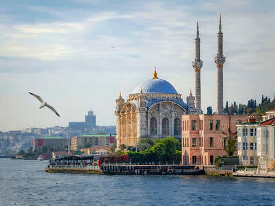 Cofanetto regalo Pausa di 3 giorni nel Bosforo con gita in barca a Istanbul